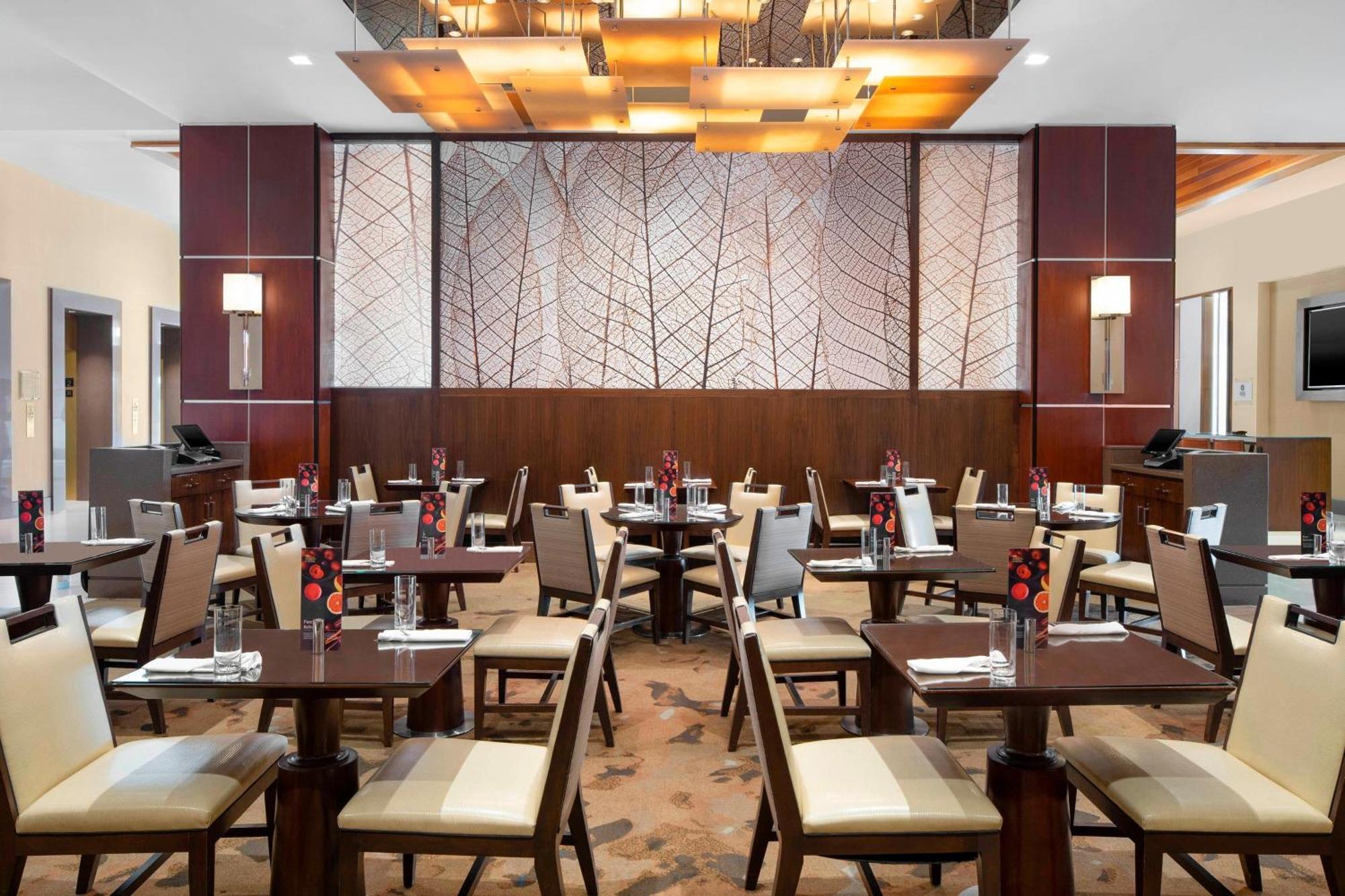 The Westin Crystal City Reagan National Airport Arlington Bagian luar foto