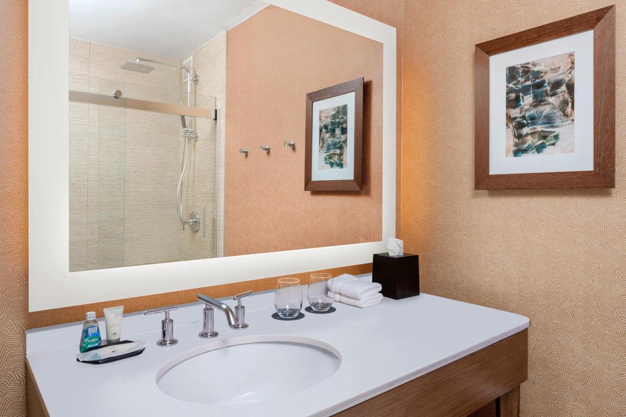 The Westin Crystal City Reagan National Airport Arlington Bagian luar foto